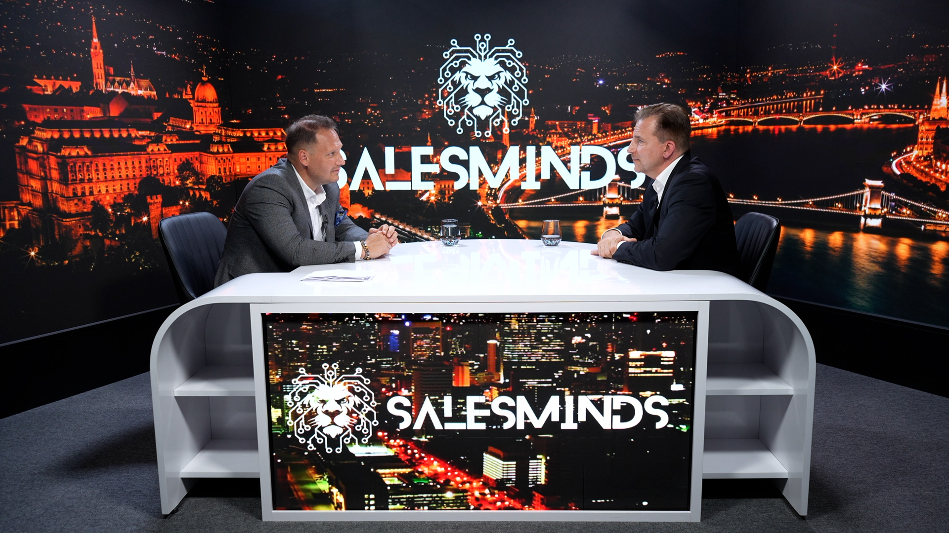 Sales Minds talk show stúdió